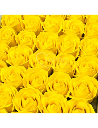 Róża mydlana w kolorze żółtym