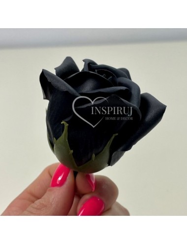 Róża mydlana w kolorze czarnym