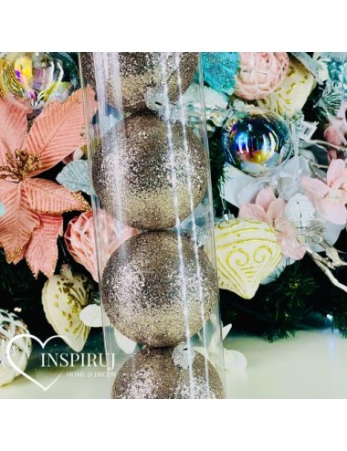 Plastikowe Bombki...